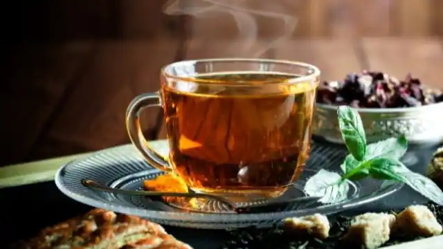 चाय-कॉफी नहीं, बारिश के मौसम में स्ट्रॉन्ग इम्यूनिटी के लिए पीएं हर्बल टी, यहां सीखें बनाने का तरीका