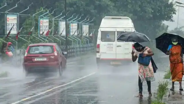 IMD Rainfall Alert: चक्रवाती तूफान देने वाला है दस्तक, इन राज्यों में होगी झमाझम बारिश