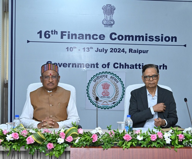 मुख्यमंत्री श्री विष्णु देव साय ने केन्द्रीय वित्त आयोग से मांगा छत्तीसगढ़ के लिए विशेष अनुदान