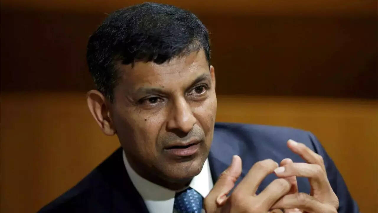 Jaitley had given go-ahead to clean up bad loans, says Raghuram Rajan