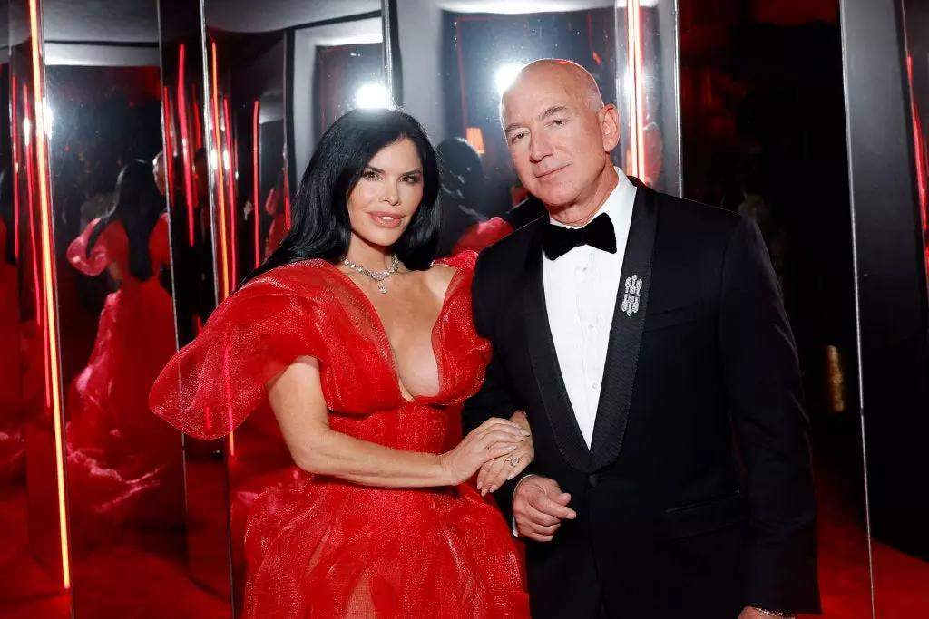 Jeff Bezos and Lauren Sanchez to tie knot in $600 million dreamy wedding