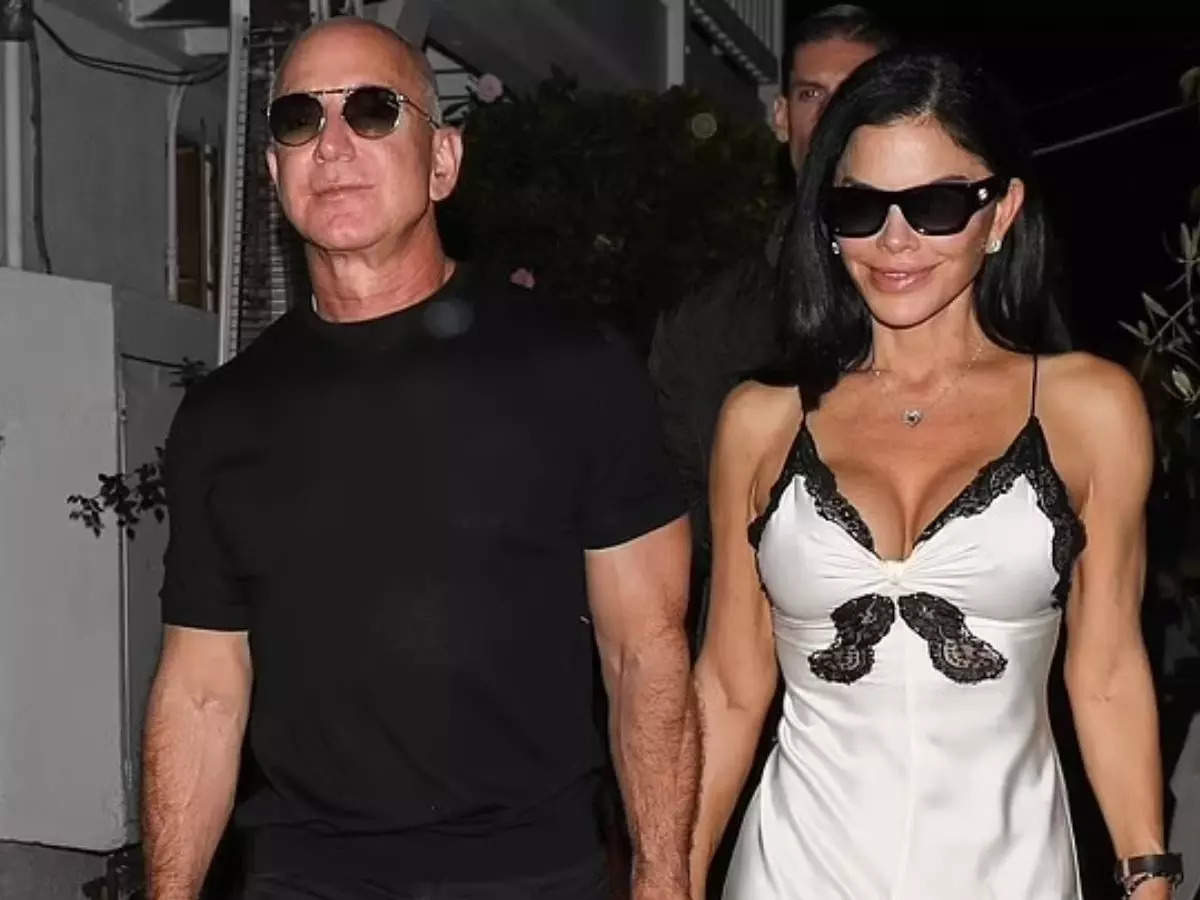 Who is Lauren Sanchez? Woman at the center of Jeff Bezos’ $600m wedding rumor