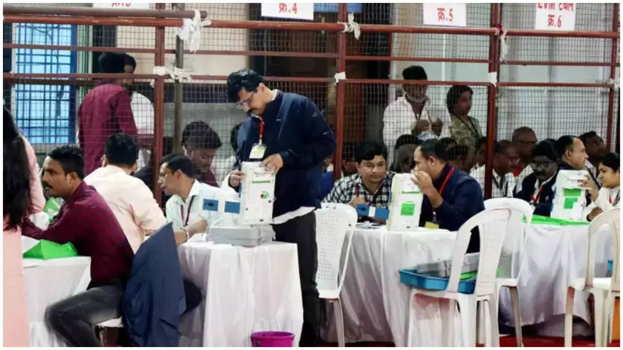 ECI counters Congress charges over Maharashtra polling data