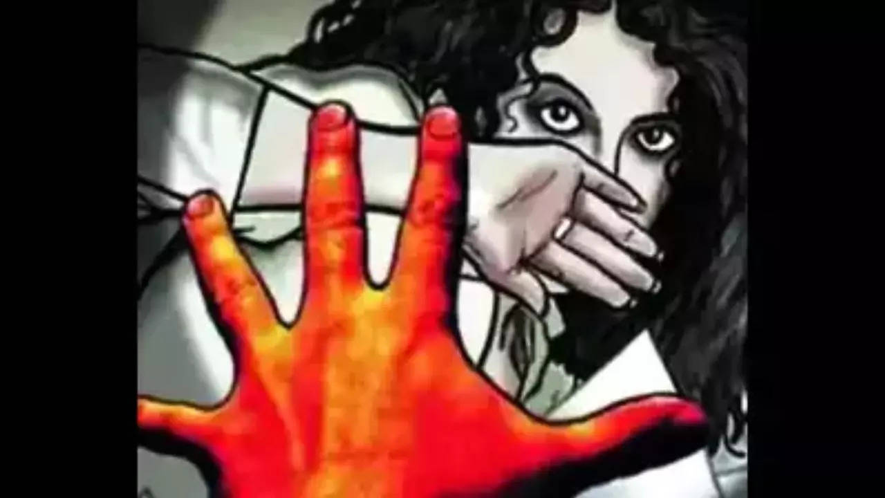 NEET aspirant flees hostel in Maha, raped