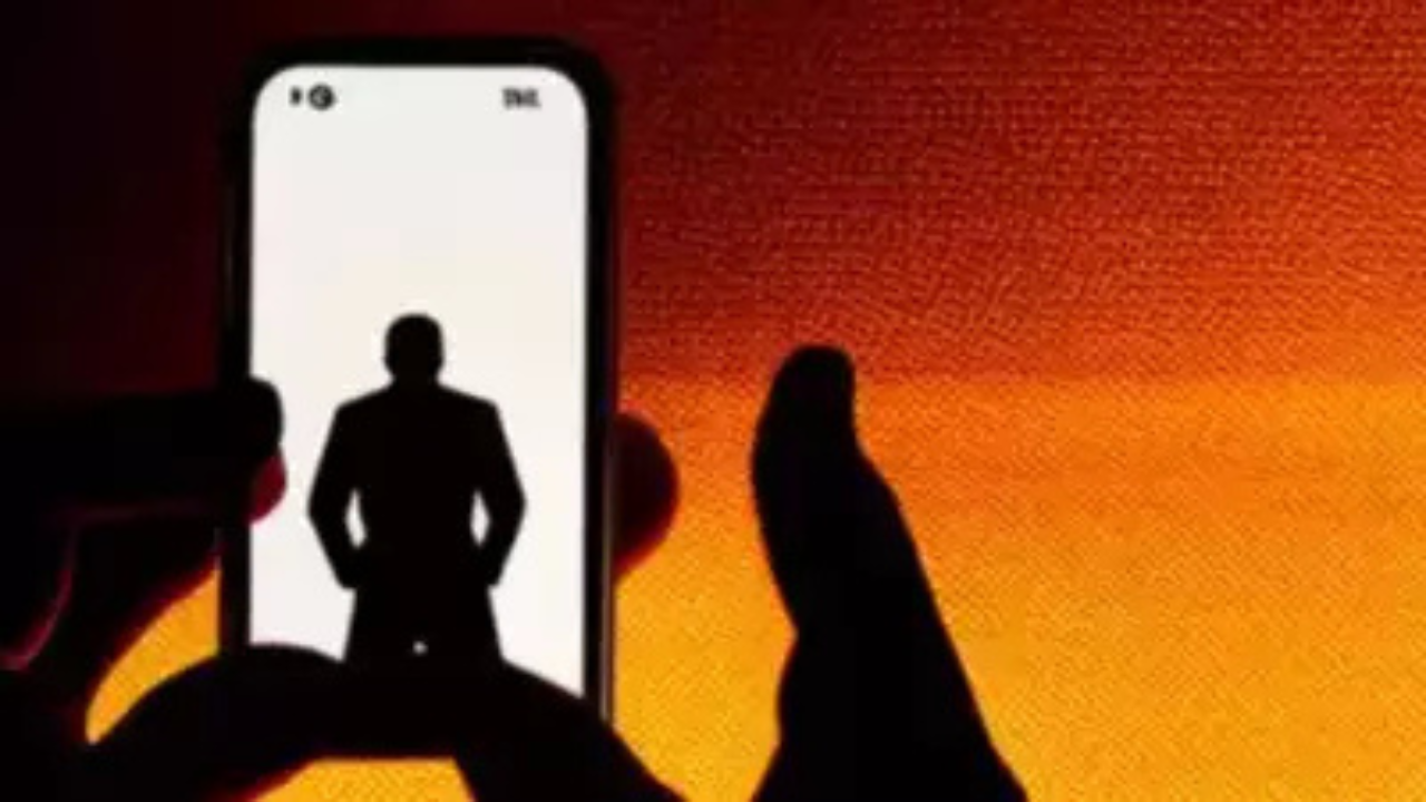 UP man ends life while on video call with girlfriend