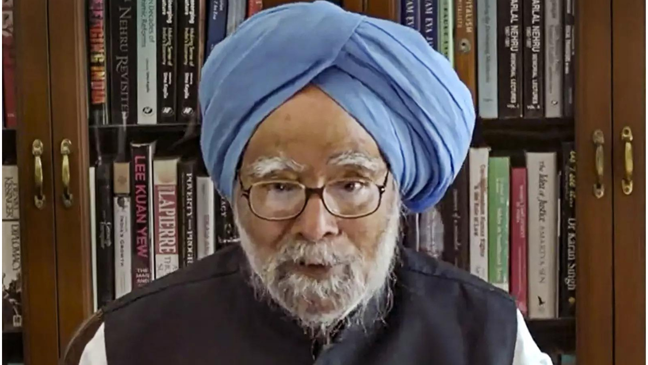 Former PM Manmohan Singh admitted to AIIMS: Report