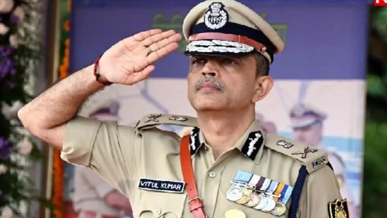 UP cadre IPS Vitul Kumar appointed as DG of CRPF