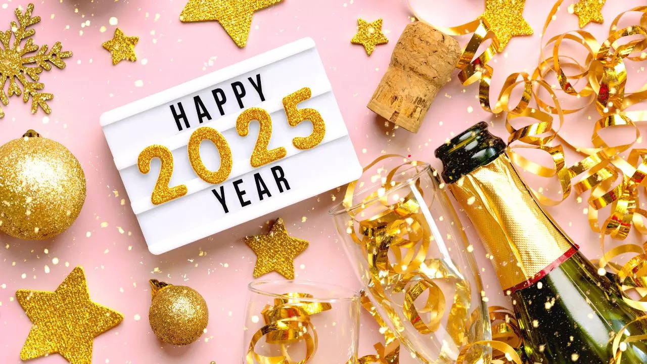 75+ Happy new year 2025 wishes, messages, greetings, and quotes