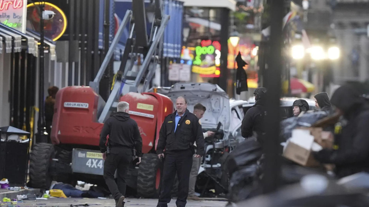 New Orleans truck crash: Attacker killed in shootout, FBI probes terror angle