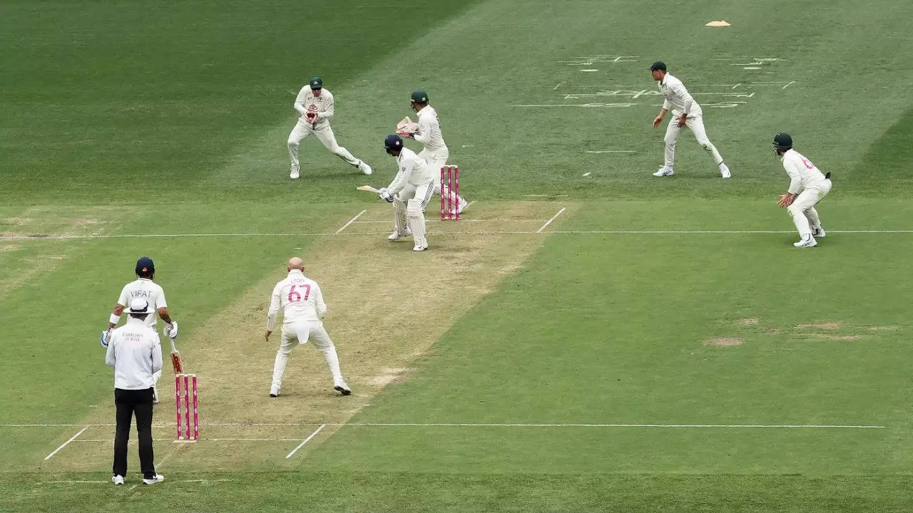 At gloomy SCG on grassy pitch, India’s batting gloom continues