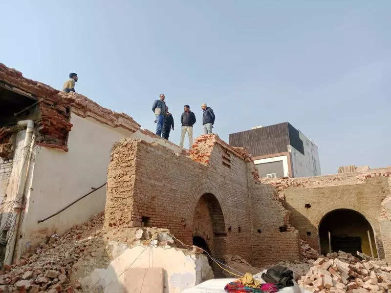 Demolition work at Agra’s 17th-century Mubarak Manzil stopped, probe on