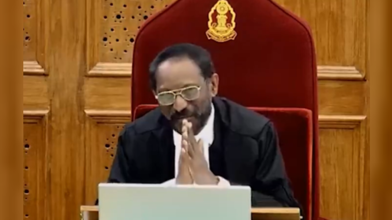 Supreme Court gives farewell to dalit judge, Justice Ravikumar