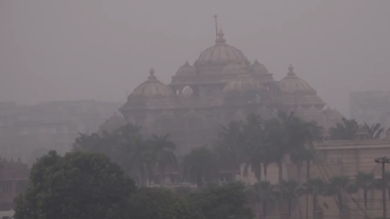 Delhi weather: Rain batters city, chilly conditions disrupt train services