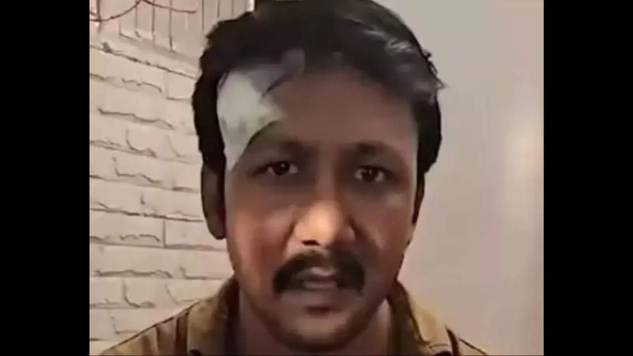 Actor beaten up in case of road rage in Versova, FIR filed