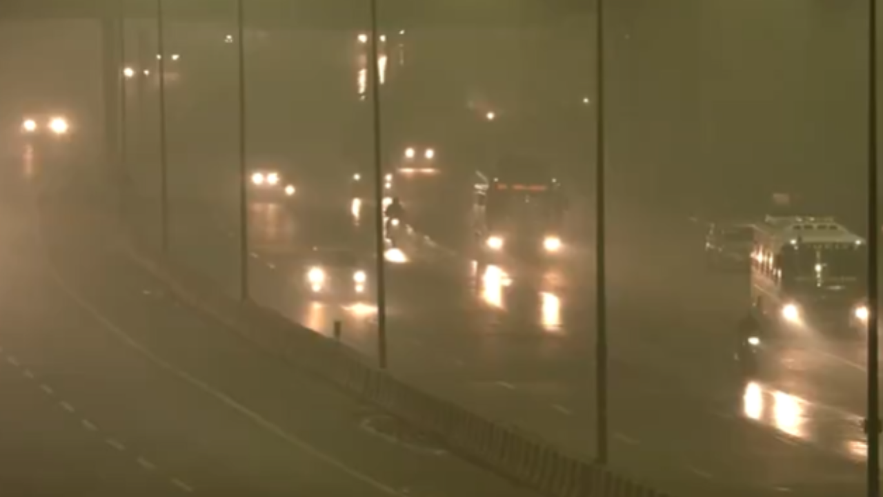 Delhi weather: Freezing winds and dense fog grip city, AQI remains ‘very poor’