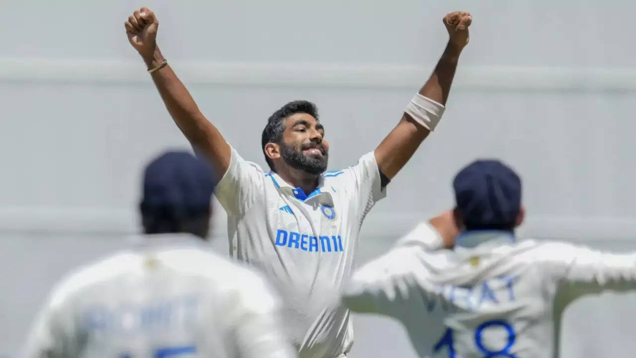 ‘This guy’s a freak’: Clarke sings praises of Bumrah