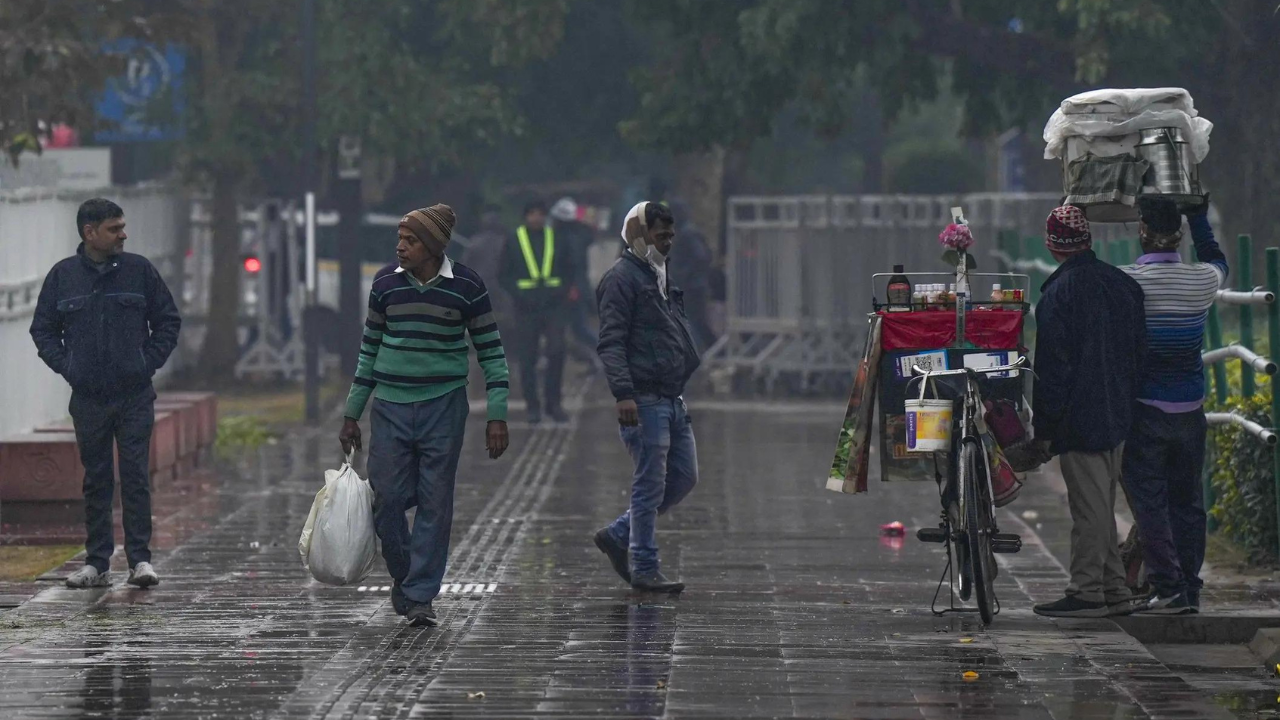 GRAP-3 order lifted in Delhi-NCR as air quality improves amid light rains