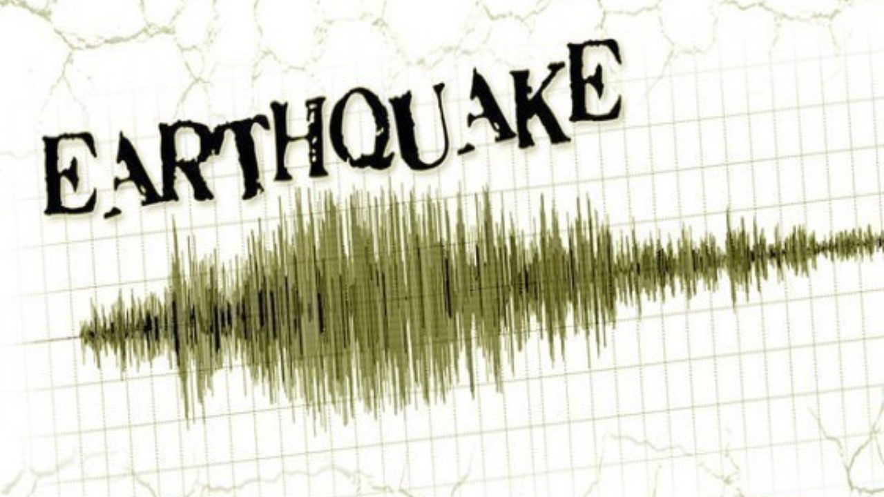 6.9 magnitude earthquake hits southwestern Japan, tsunami advisory issued