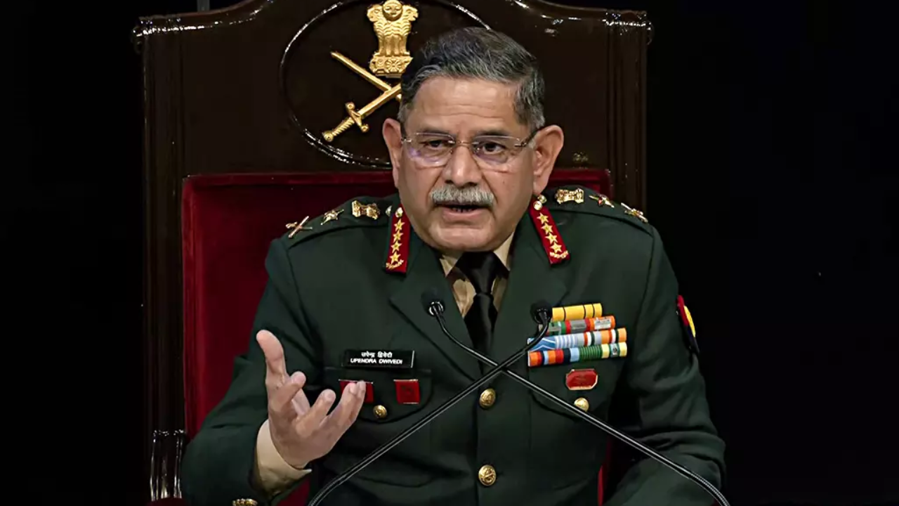 Army chief says Dhaka strategically key, ‘animosity’ not good for ties