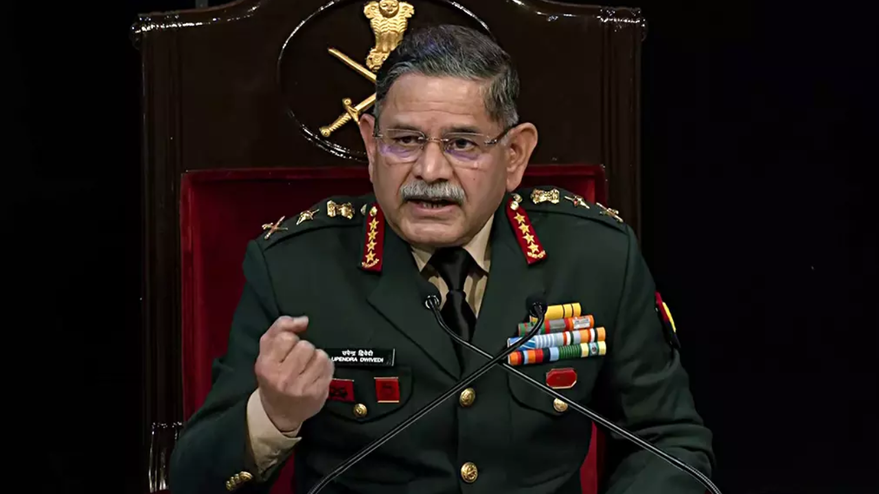 Army chief backs women officers after Lt Gen’s criticism