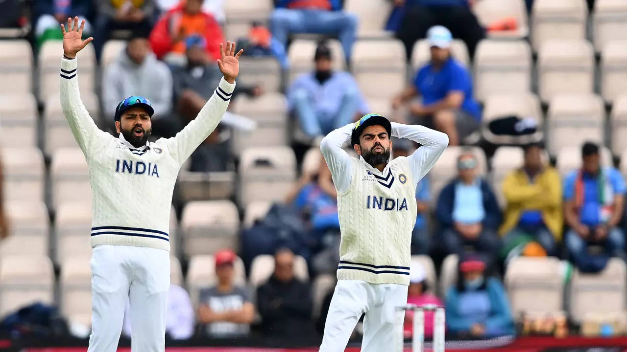 ‘They will call it off’: Kapil Dev on Virat, Rohit retirement buzz