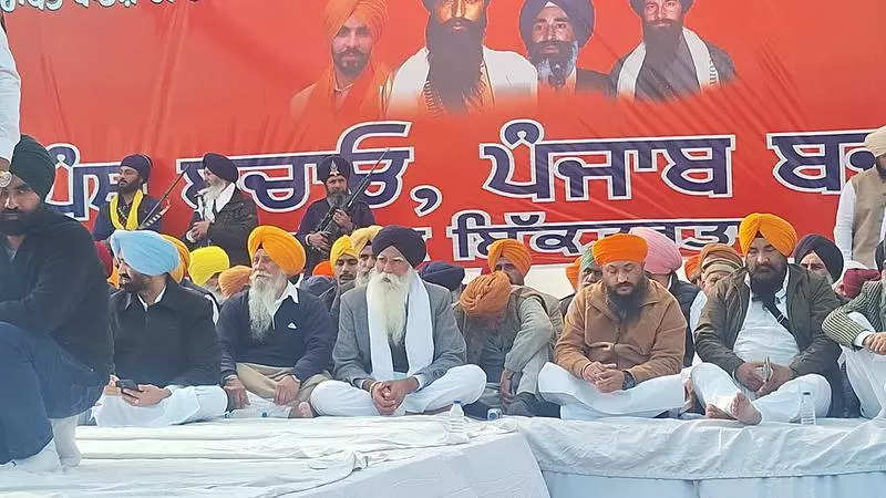 Amritpal in jail, father unveils new party, eyes SAD space